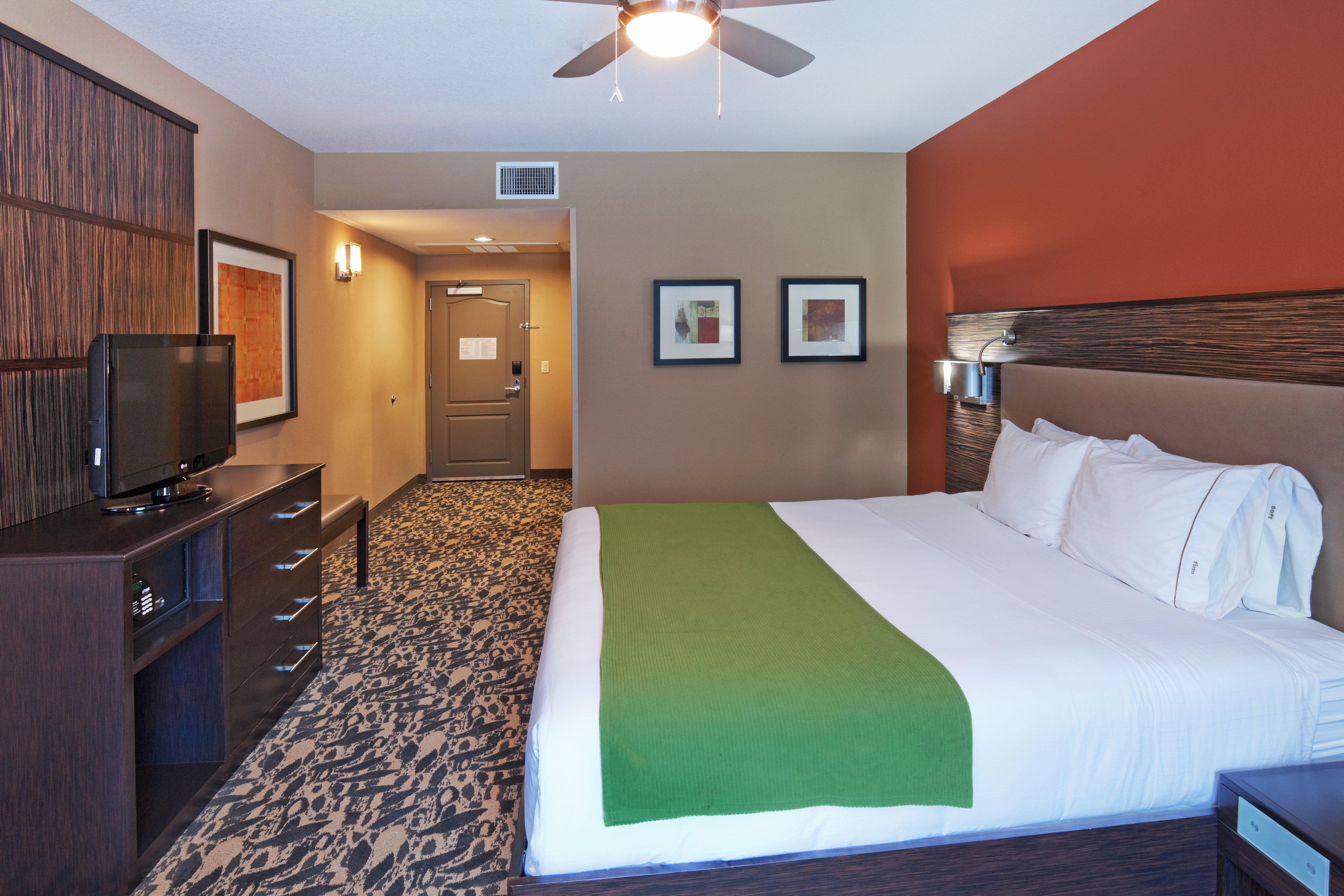 Holiday Inn Express & Suites North Dallas At Preston By Ihg Exterior foto